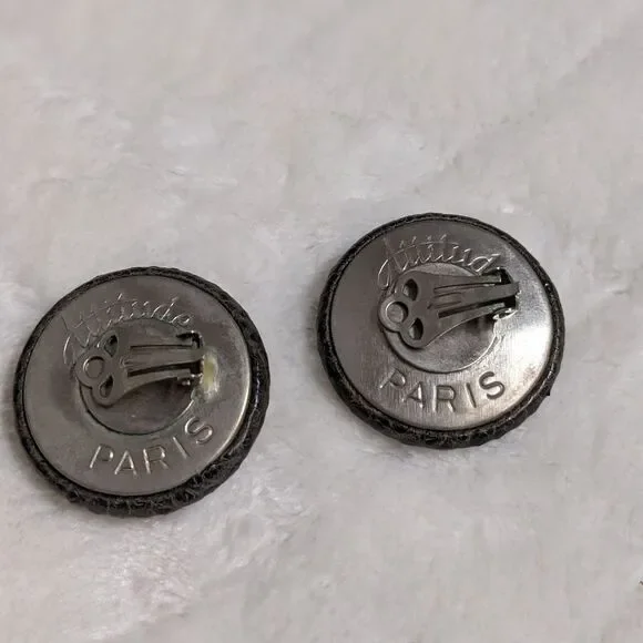 Vintage 1980's Faux Leather "Attitudes by Paris" Clip Button Earrings - Picture 5 of 6